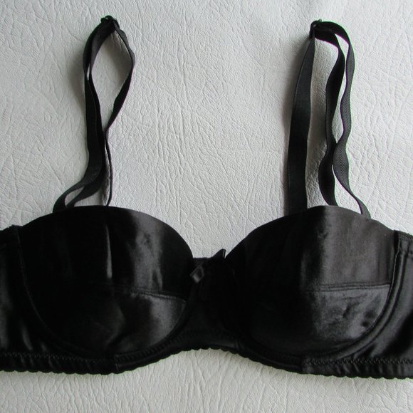 VOGUE Petites 4070 Convertible Strapless Bra - Black - Picture 1 of 4